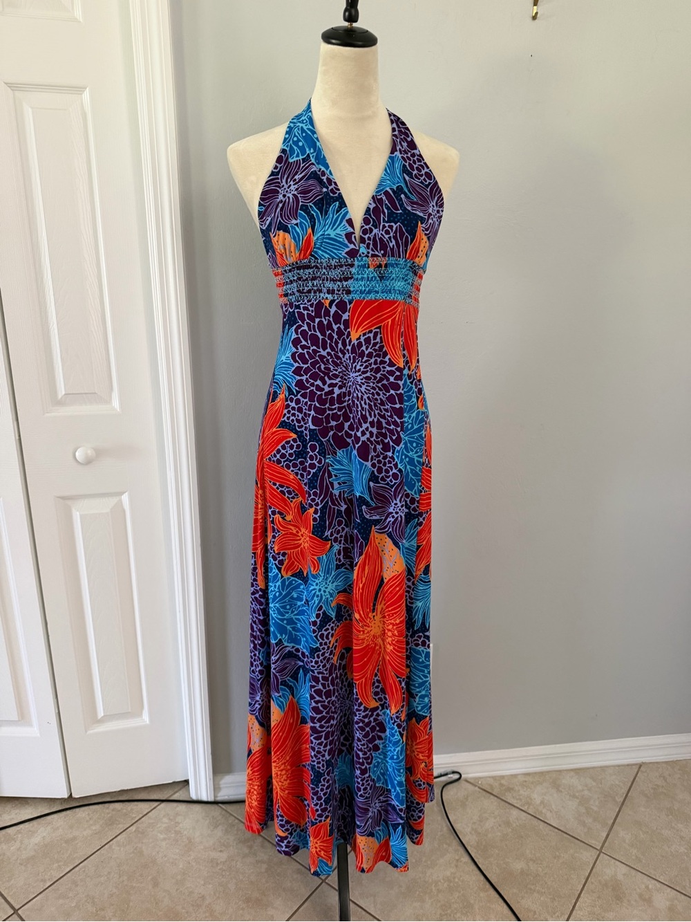 Moda International Tropical Floral Halter Maxi Dress Sz M Resort Boho Summer
